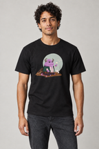 AI-genereret stylingbillede med Elias i Scary Harry Monster unisex T-shirt med tryk